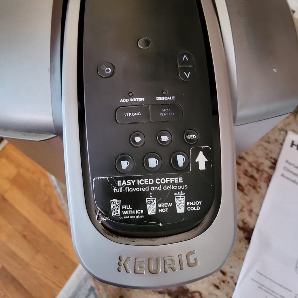 Used Keurig machine !!! Good condition!!!!